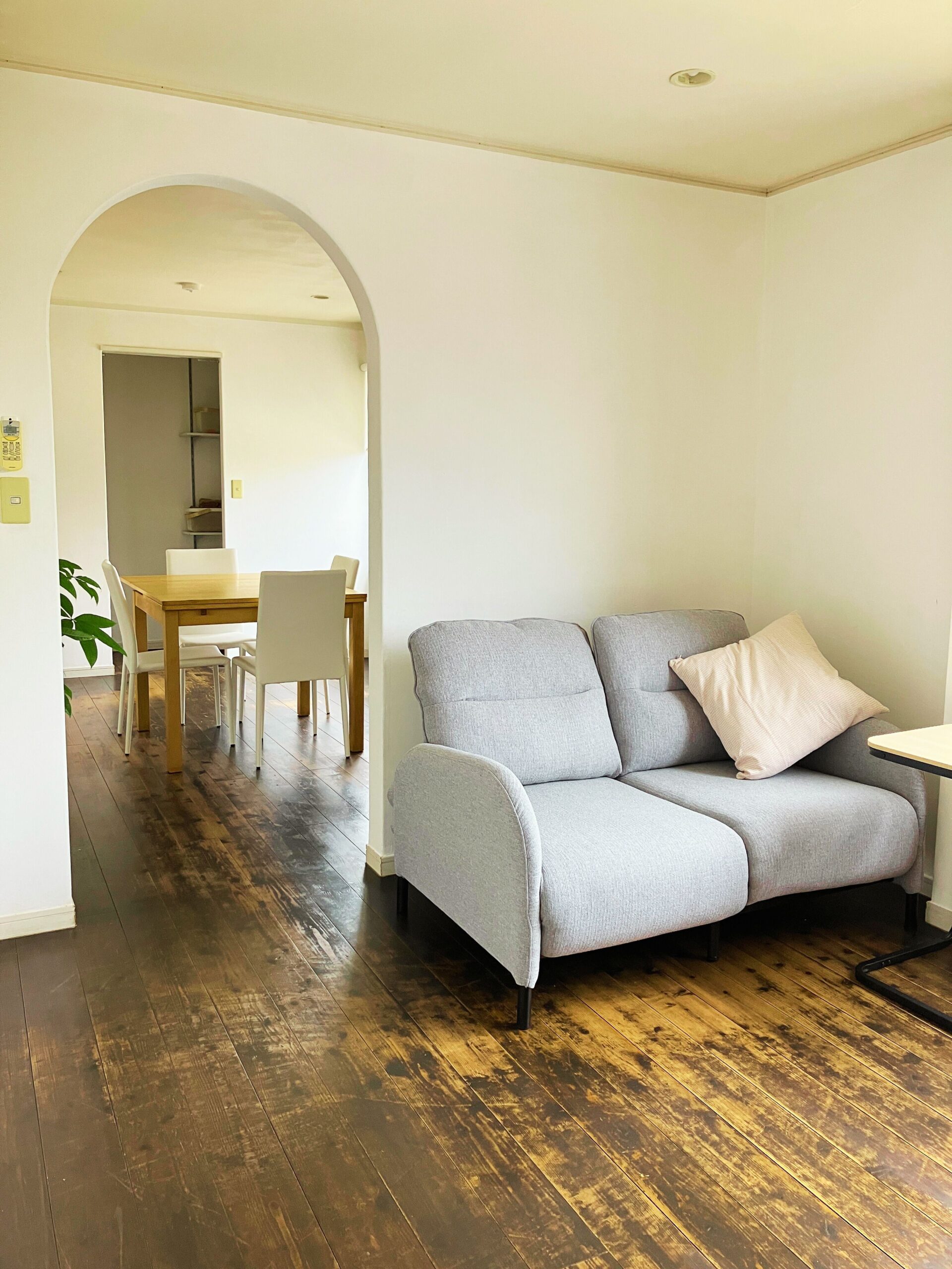 A&B Home Group ランタン キングコテージ 2個セット A&B Home Group Lanterns King Co 並行輸入品 ハンギング ステック 4段組立式 ダブル フック 高さ175cm ハンギング